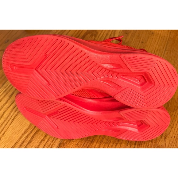 NWOT Puma Softfoam Sneakers, Red - Picture 5 of 5